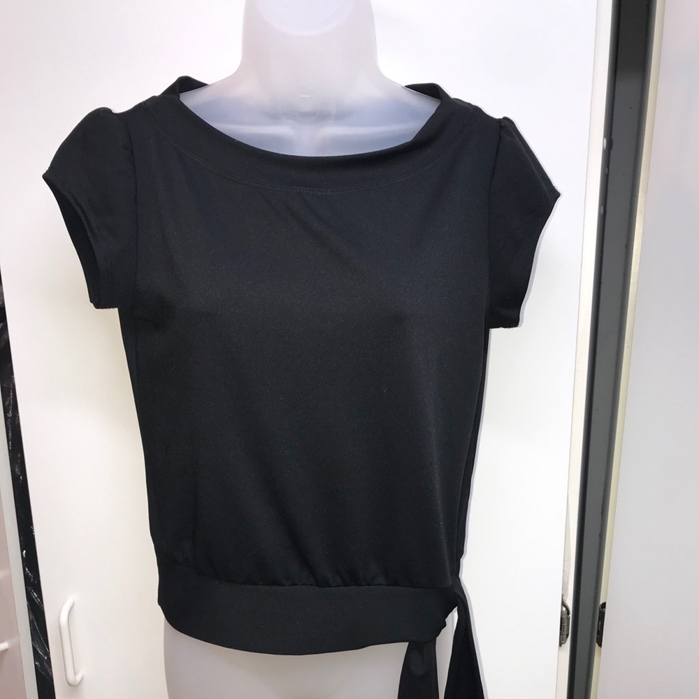 Black side tie top